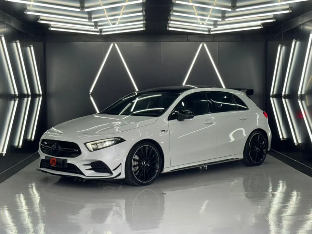 Mercedes-Benz A35 AMG