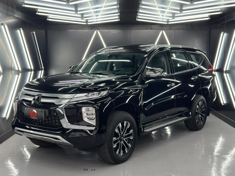 Mitsubishi PAJERO SPORT 2.4 HPE-S 4X4 7 LUGARES