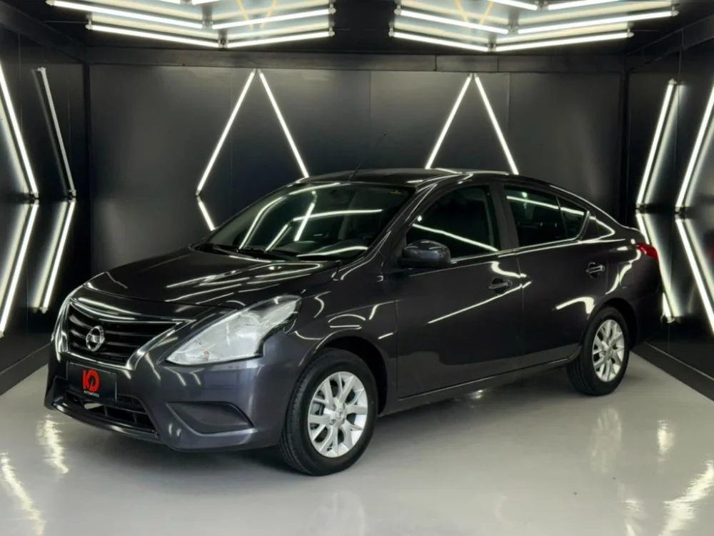 Nissan VERSA 1.6 V-DRIVE PLUS AT