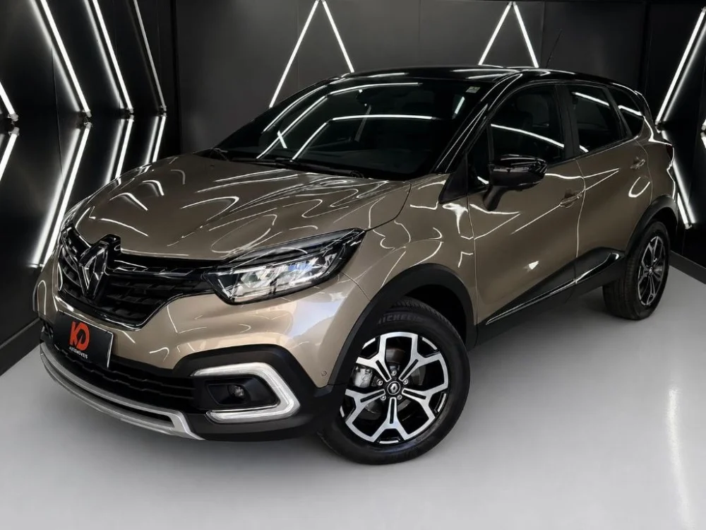 Renault CAPTUR 1.3 ICONIC