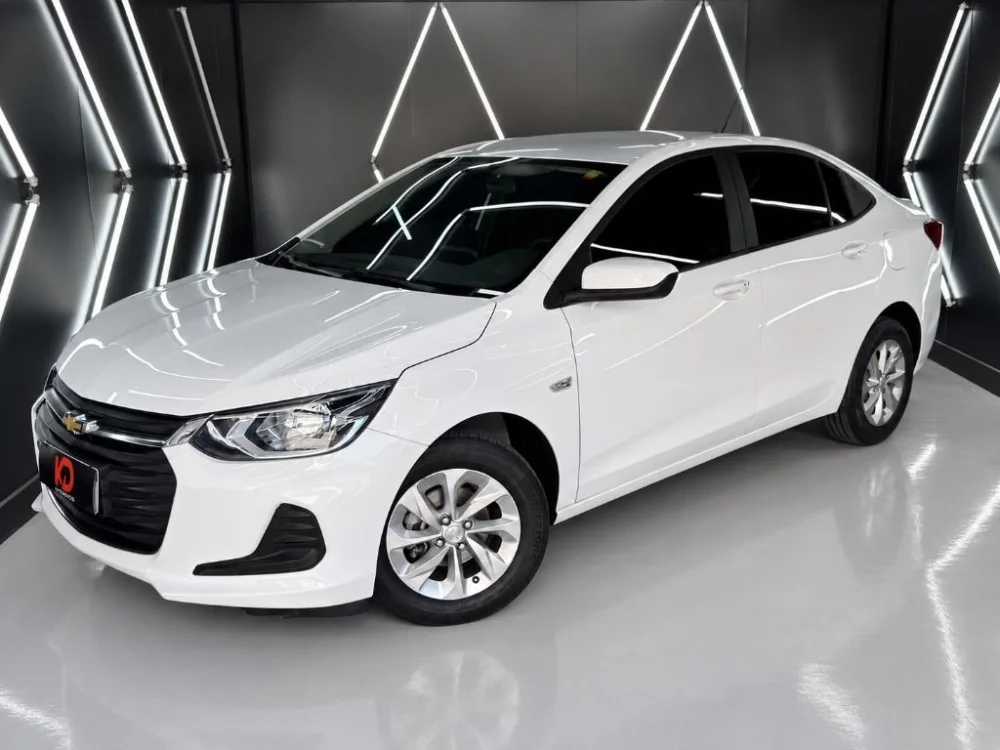 GM - Chevrolet ONIX PLUS 1.0 LT