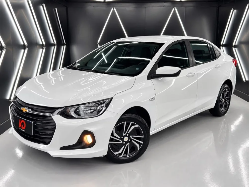 GM - Chevrolet ONIX PLUS 1.0 LT
